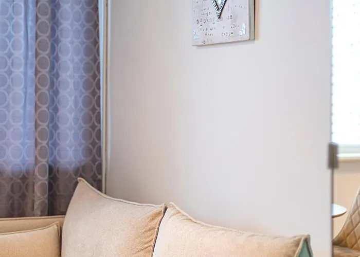 Fancy Pramones #1 By Polo